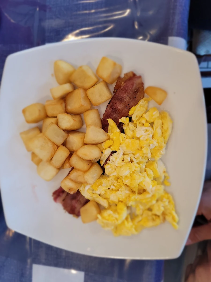 Eggs with Home Fries