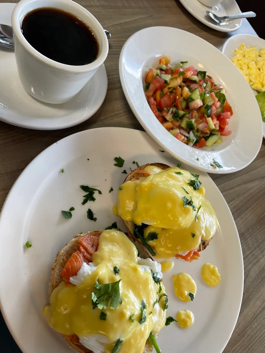 Eggs Benedict with Lox