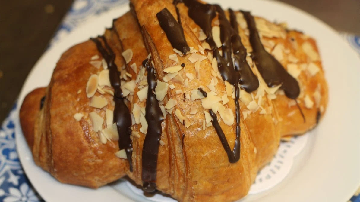 Highlights, A Portuguesa Bakery
