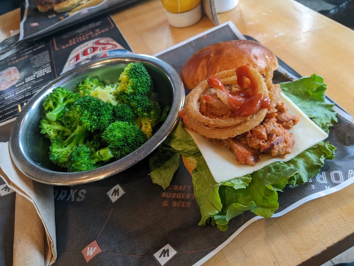 Pulled Pork Sandwich