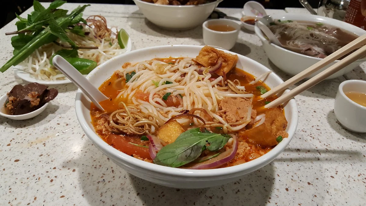 Bun Rieu