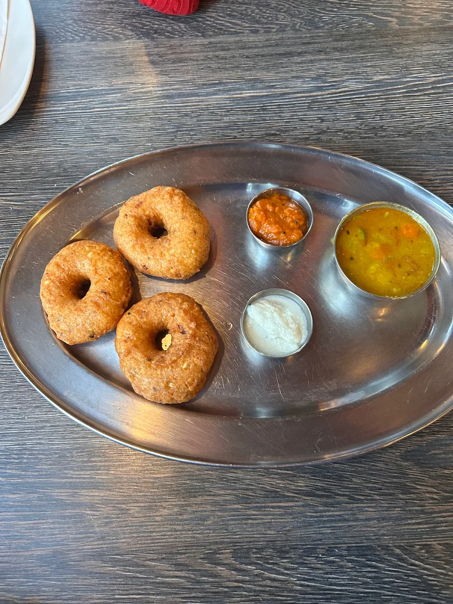 Vada Sambar Idli