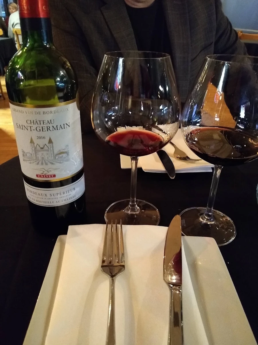 French Red Wine - Bordeaux