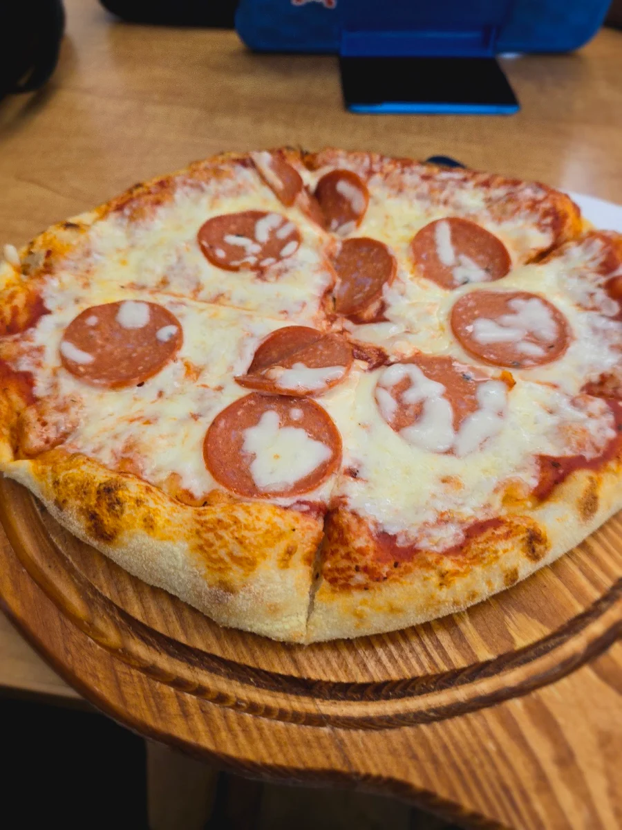 Halal Pepperoni Pizza