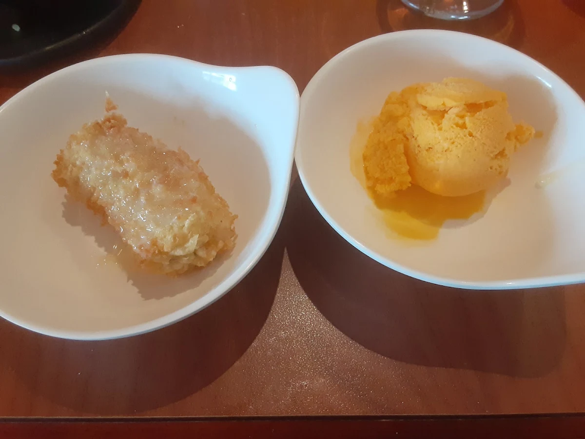 Fried Banana and Mango Ice Cream