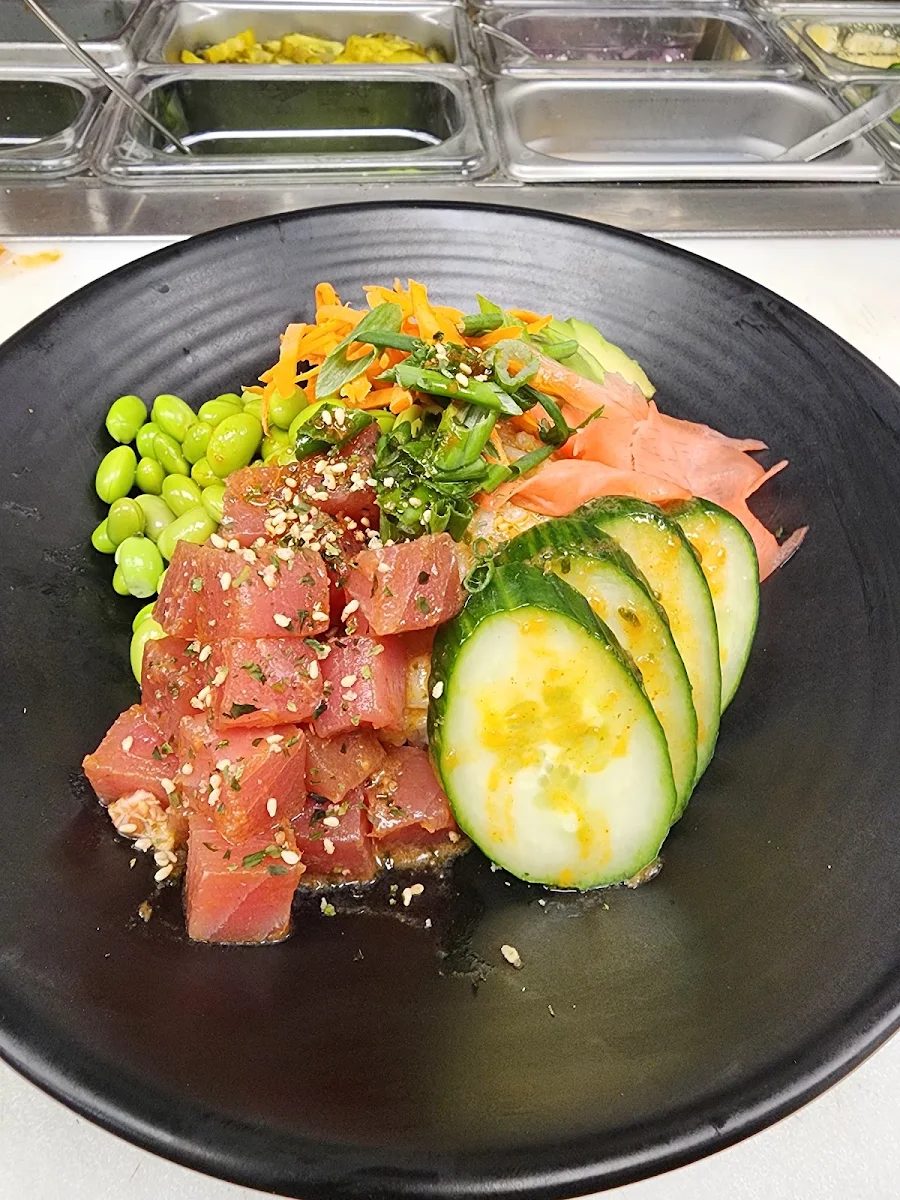 Tuna Poke Bowl