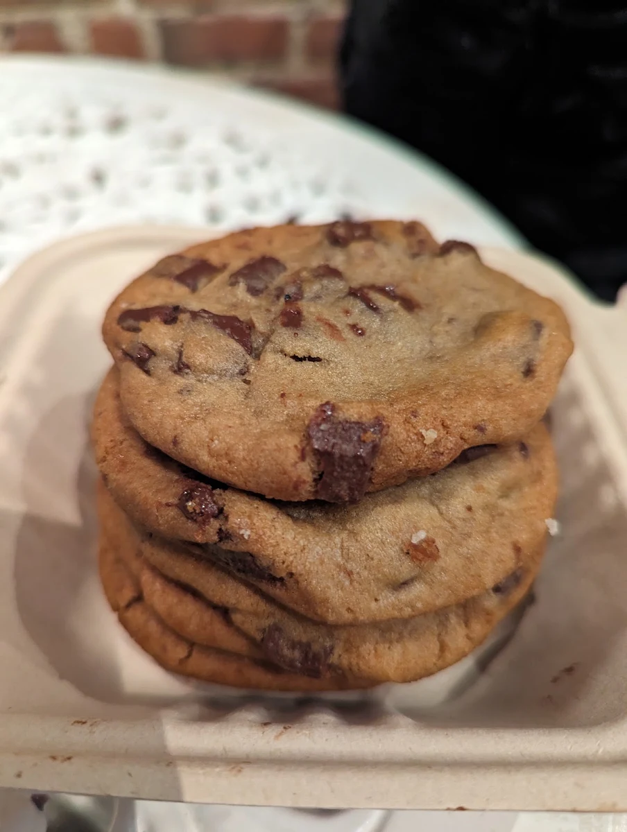 Chocolate Chip Cookie