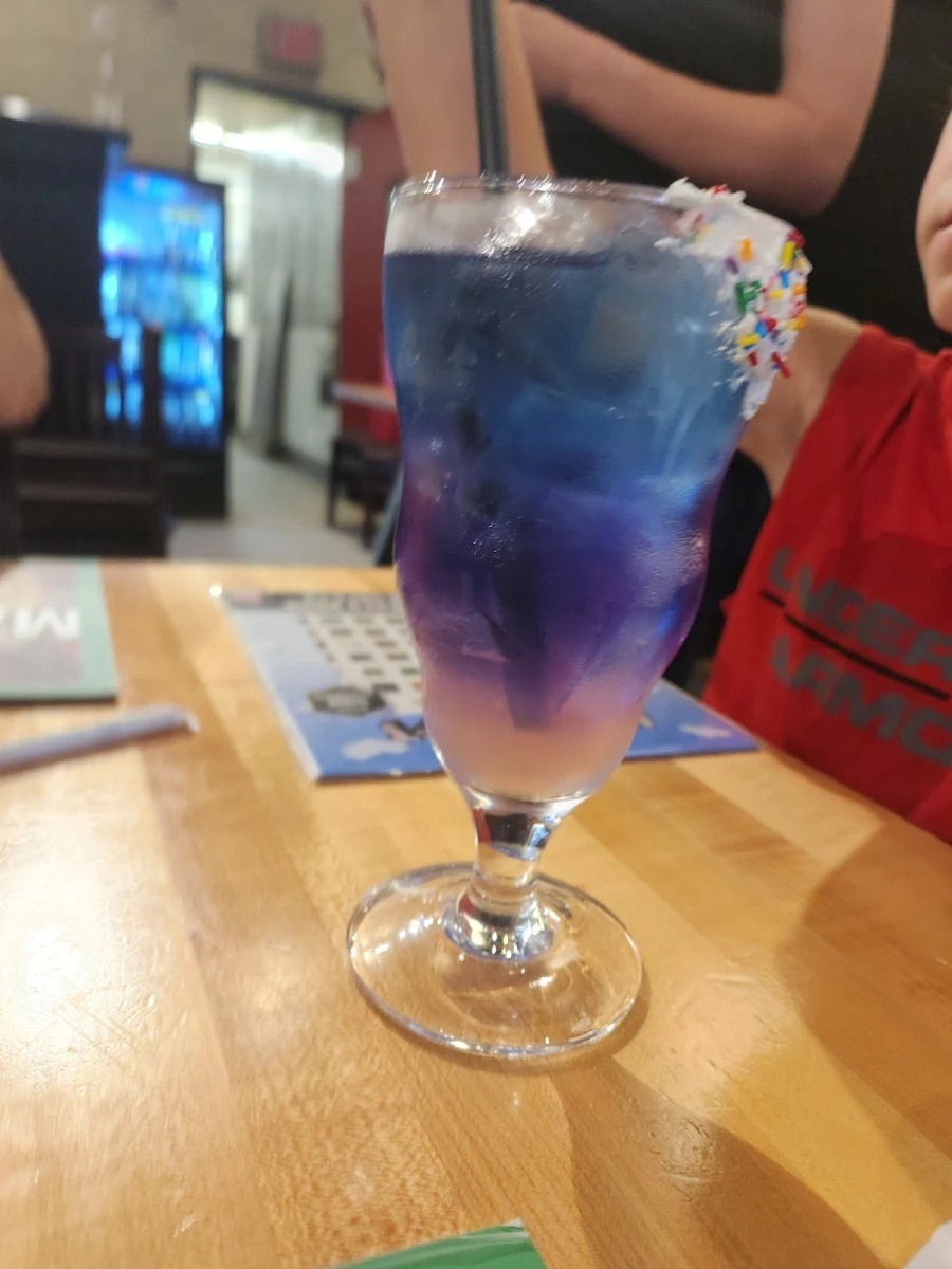 Blue Raspberry Galaxie Lemonade from Kids Memu