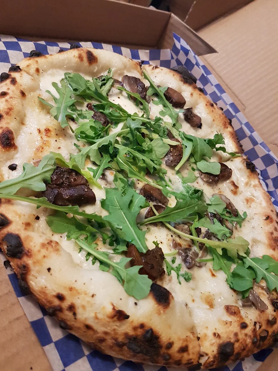 Funghi Pizza