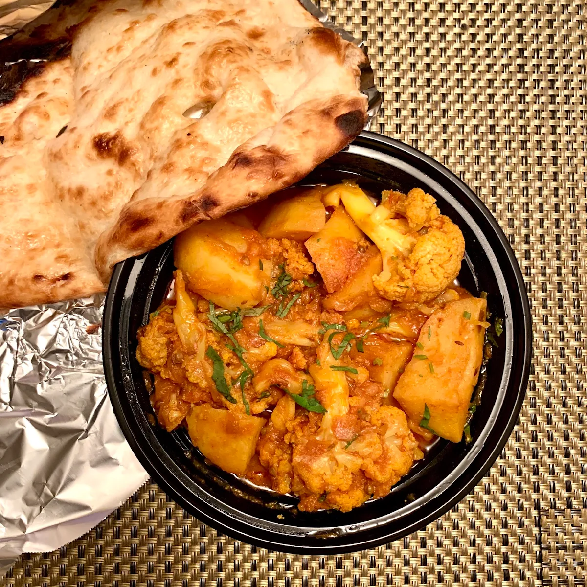 Aloo Gobi with Naan