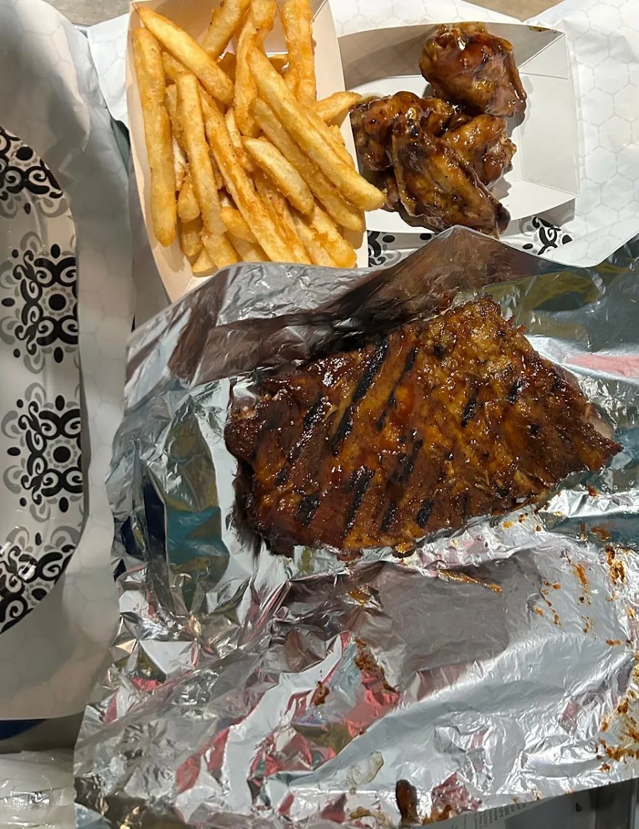 BBQ Ribs & Wings Combo