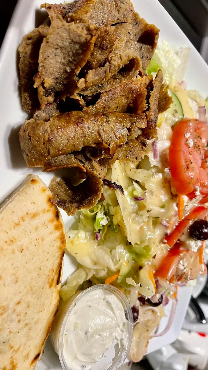 Gyro Greek Salad