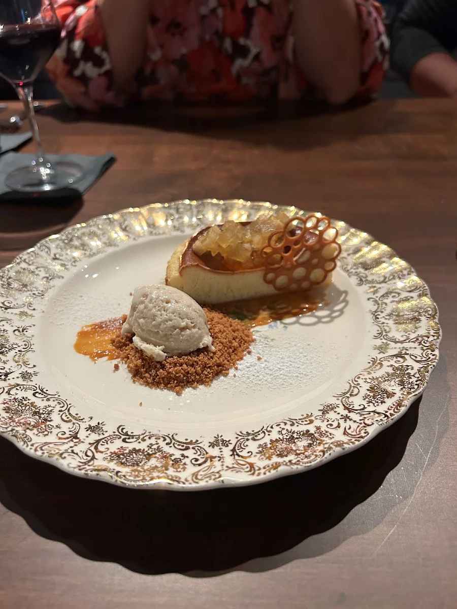 Basque Cheese Cake