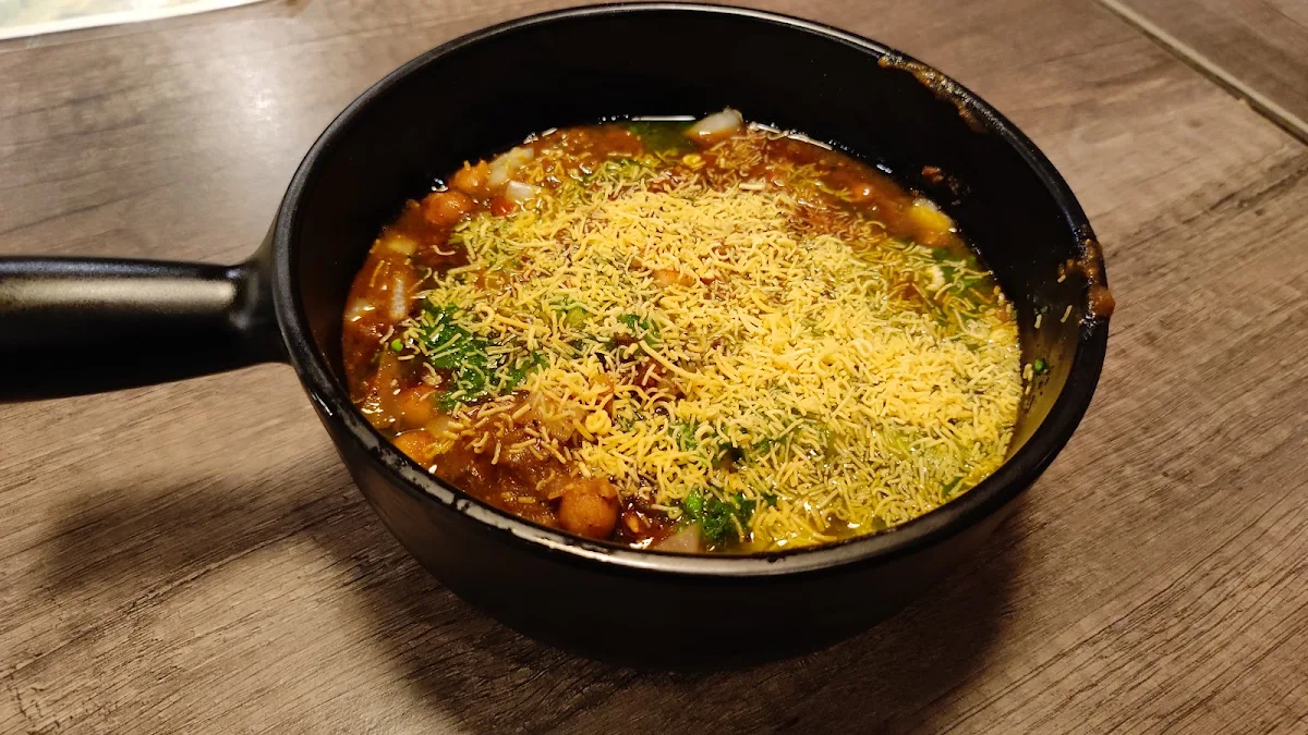 Aloo Tikki Chat