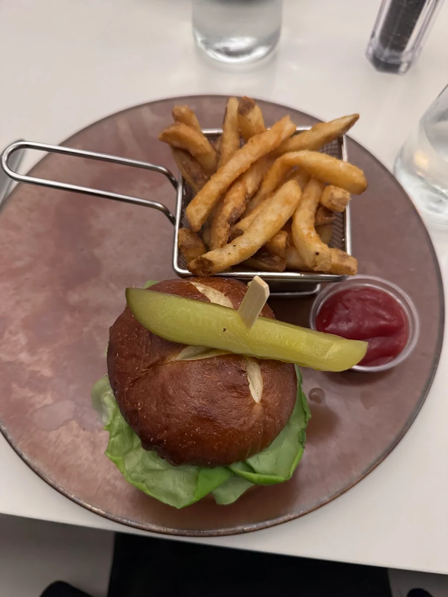 Hamburger with Fries