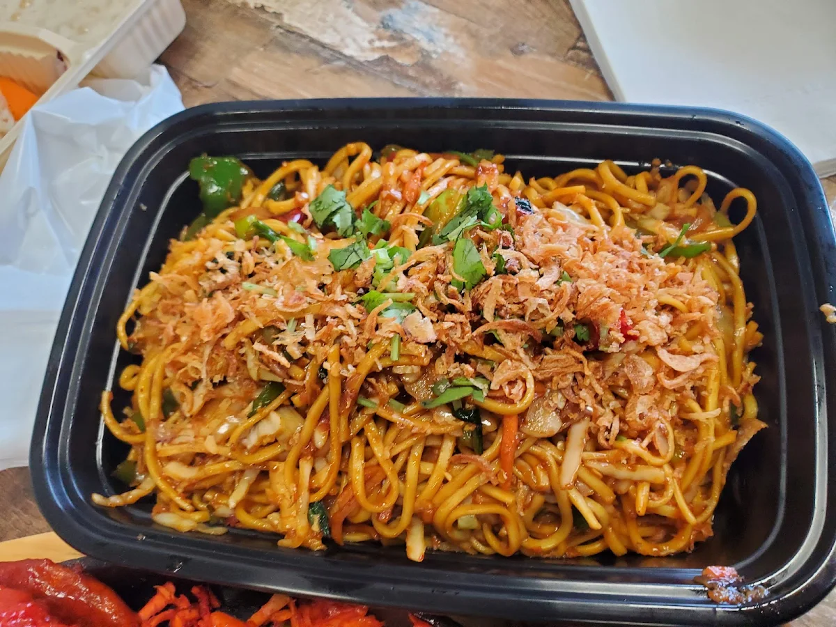 Himalayan Chicken Noodles