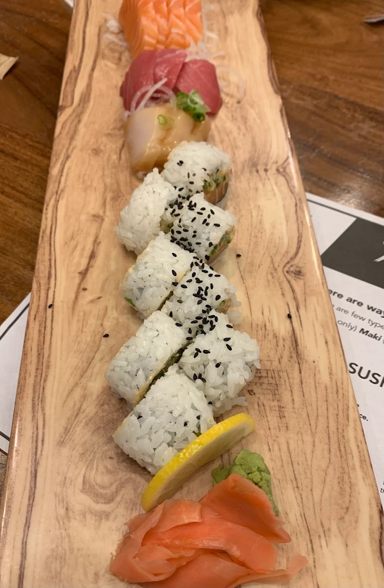 Salmon Sushi Deluxe