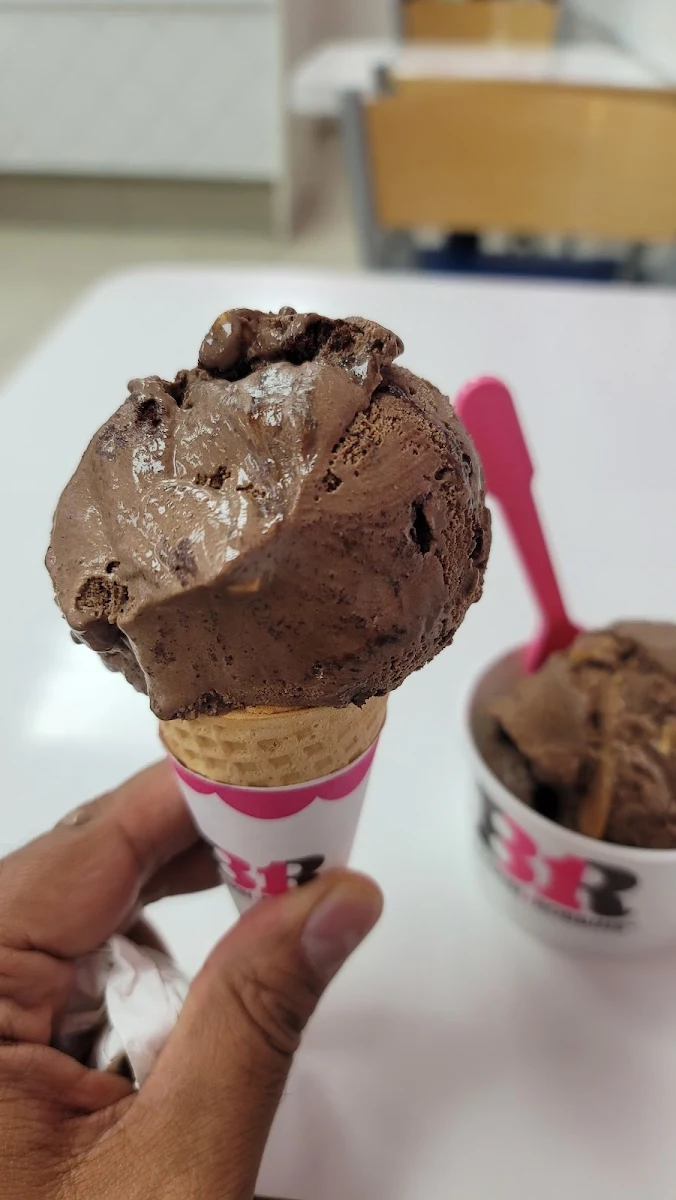 Chocolate Fudge Brownie with Ice Cream