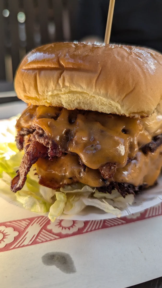 Supreme Smash Burger