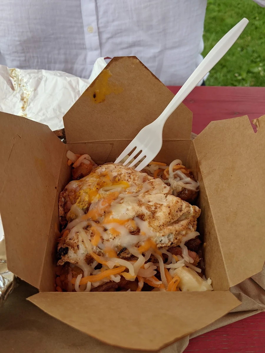 Breakfast Poutine