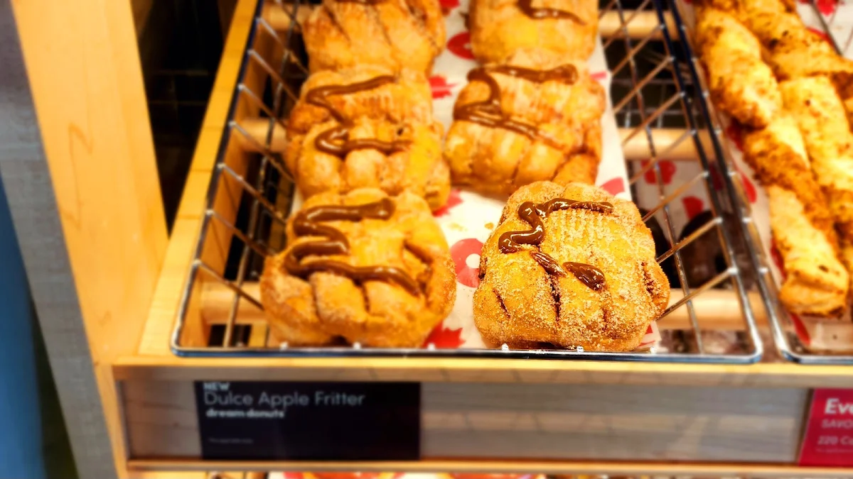 Dulce Apple Fritter