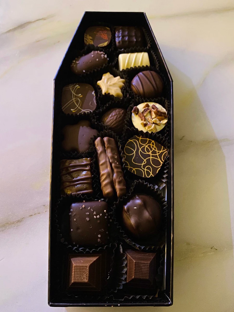 Dark Chocolate Dates Gift Box