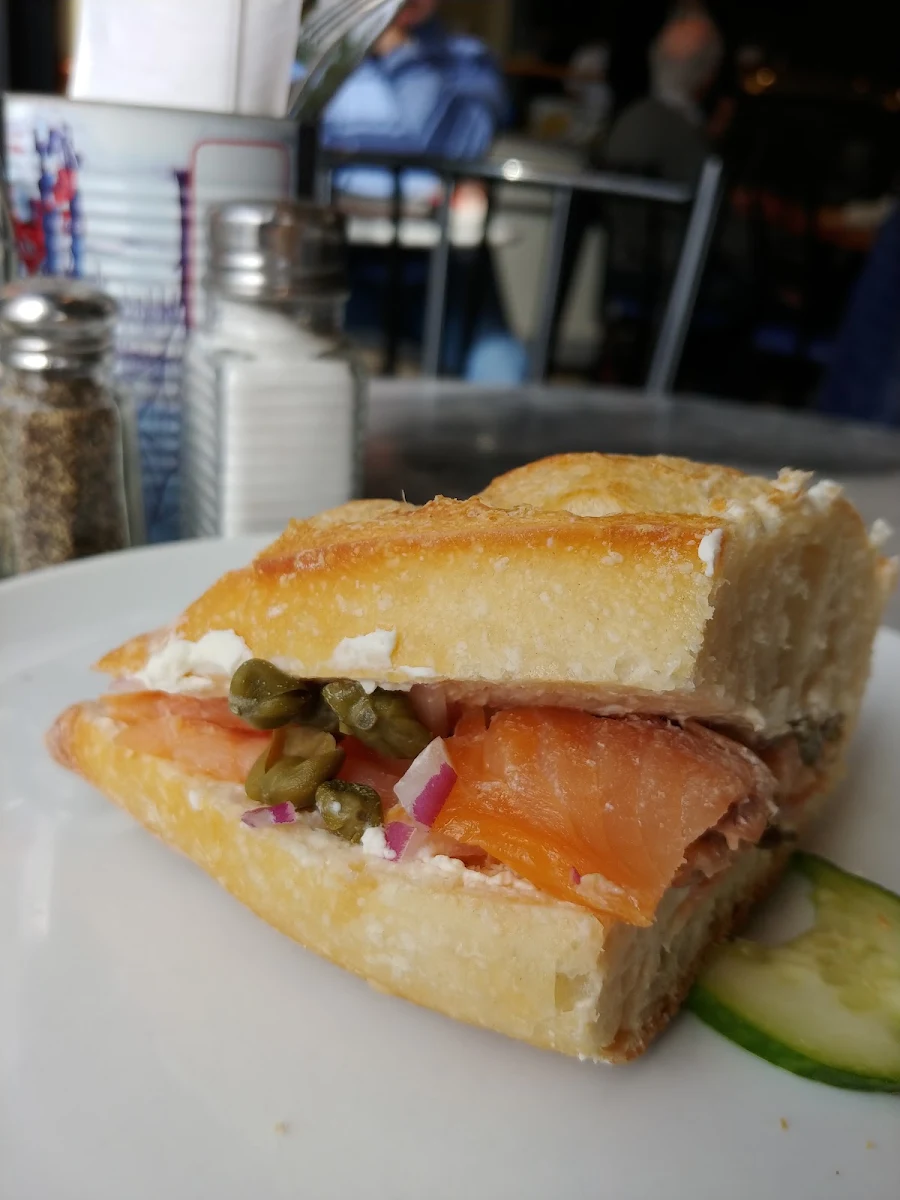 Sandwich Au Saumon Fumé