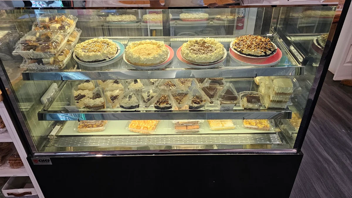Vibe, The Right Spot Restaurant Baked Goods