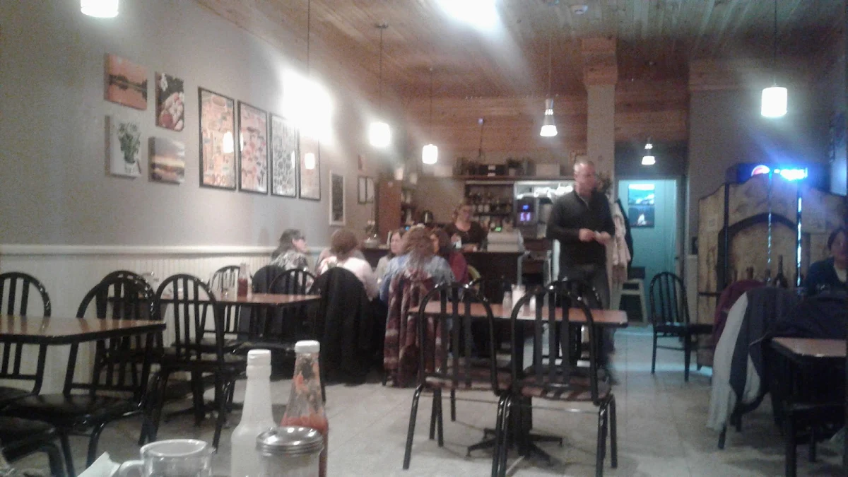 Vibe, The Green Door Cafe