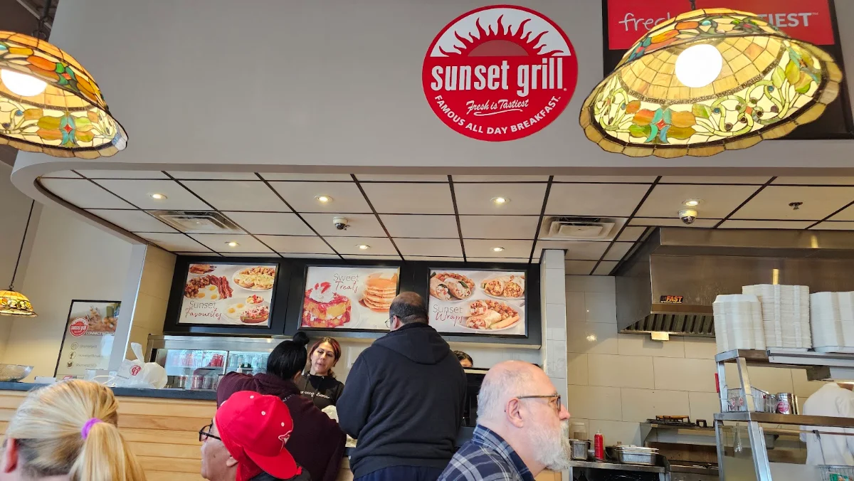 Vibe, Sunset Grill