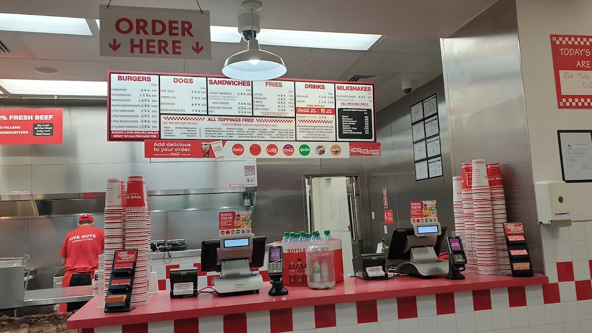 Menu, Five Guys