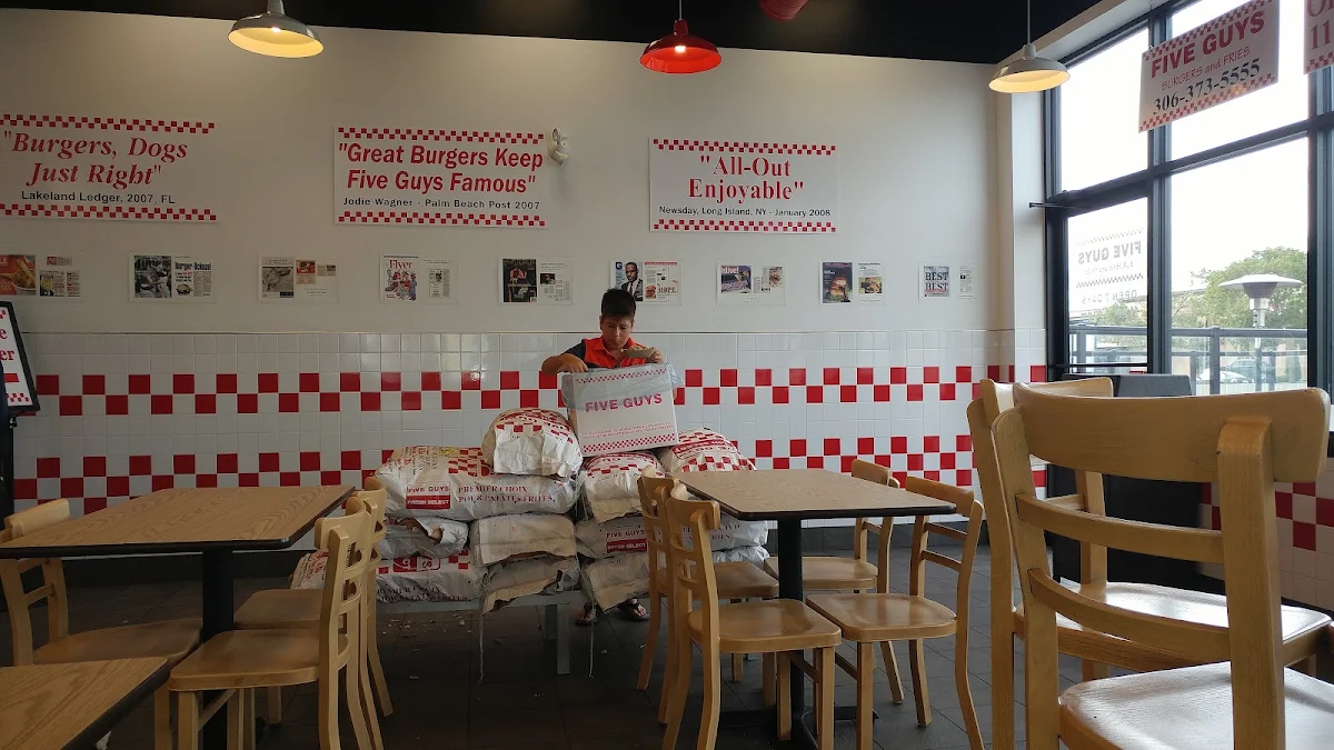 Vibe, Five Guys