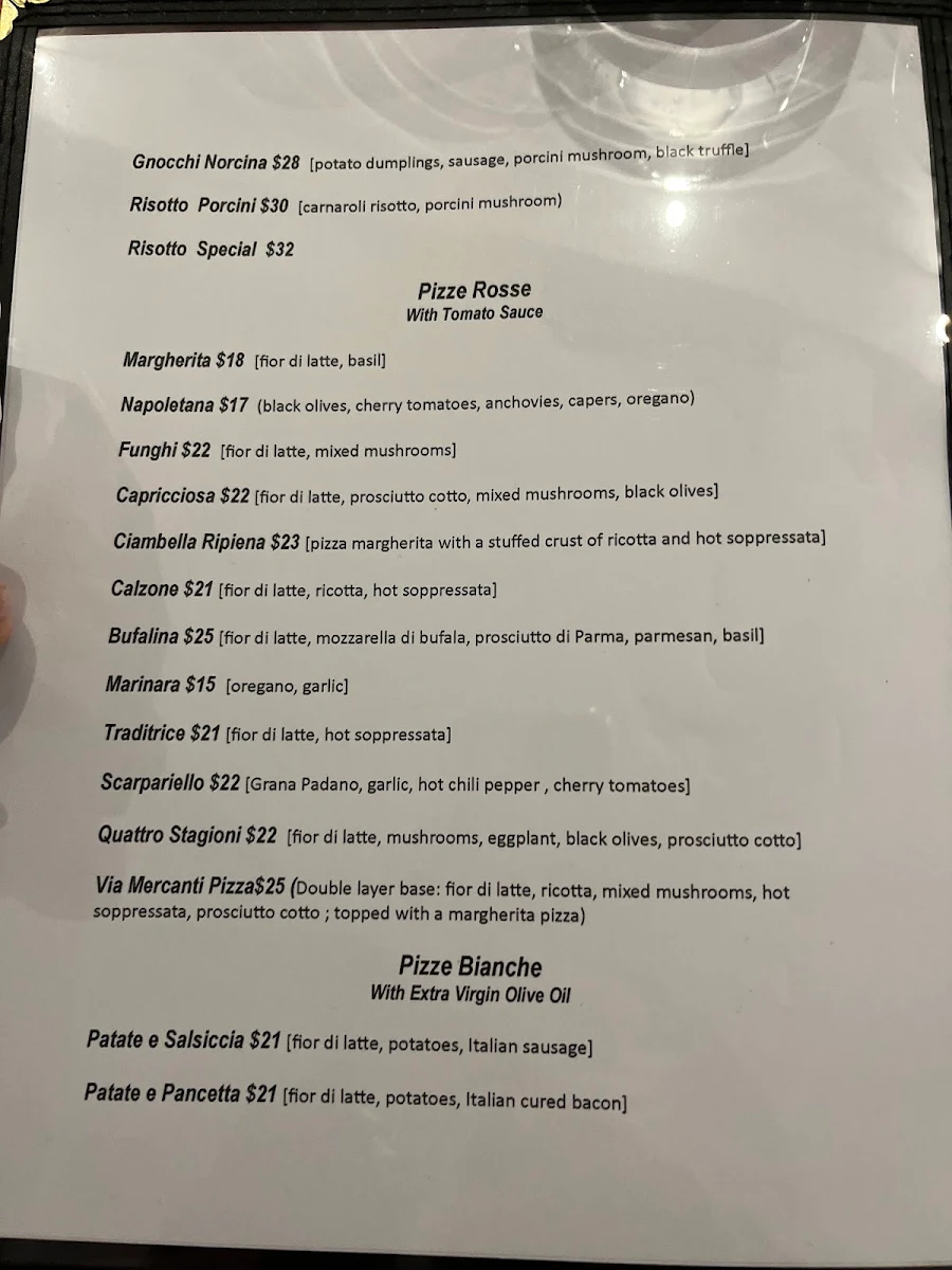 Menu, Via Mercanti Avenue