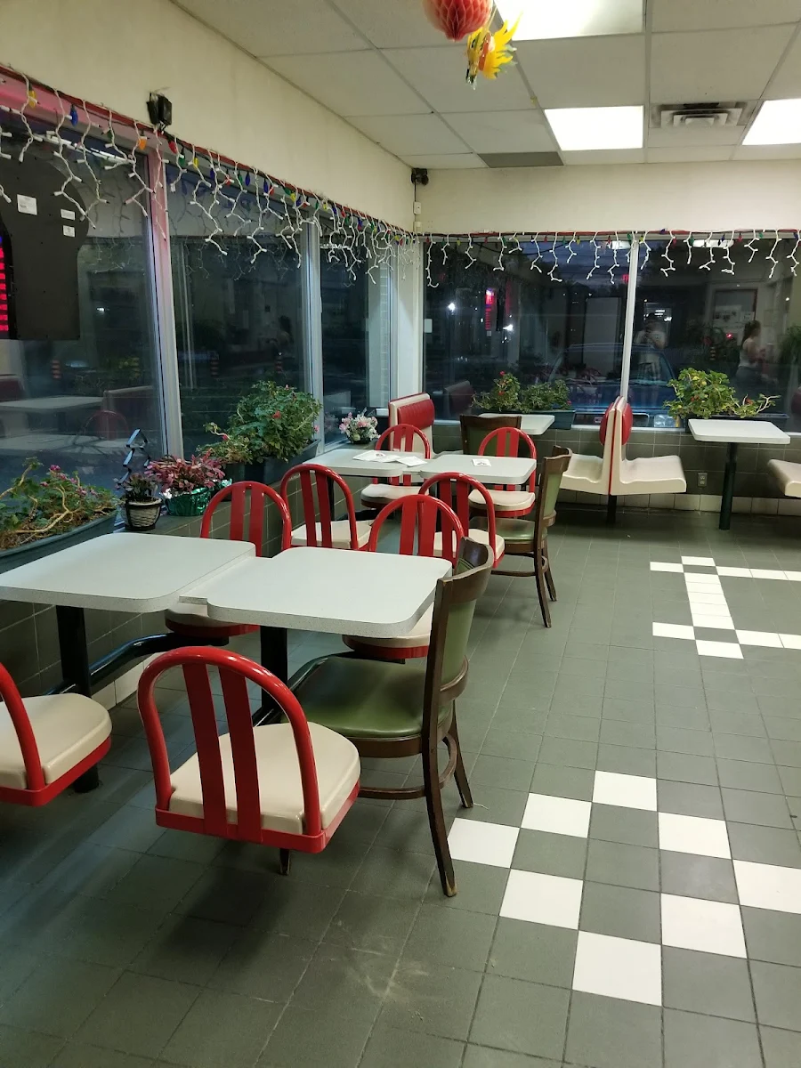 Vibe, Orient Restaurant