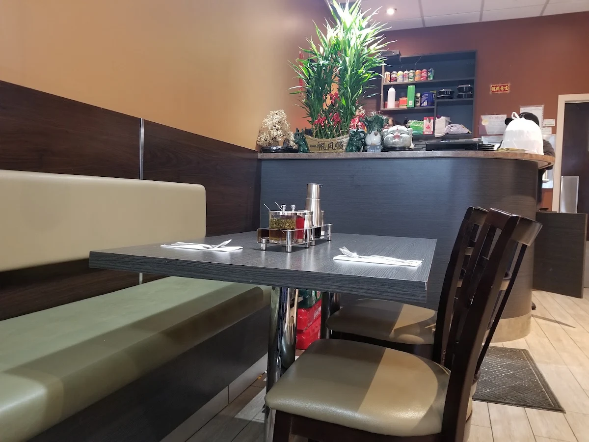 Vibe, Fine Taste Hakka Chinese Restaurant