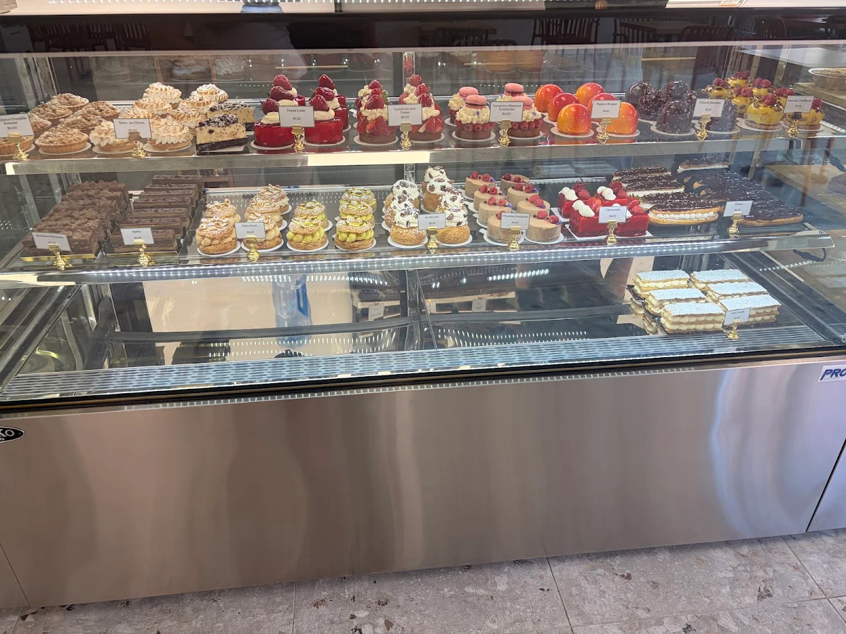 Vibe, Patisserie De La Gare