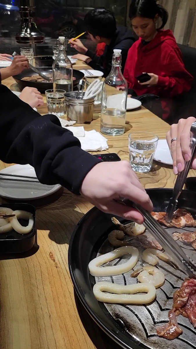 Food & drink, Mon Ami St-Laurent