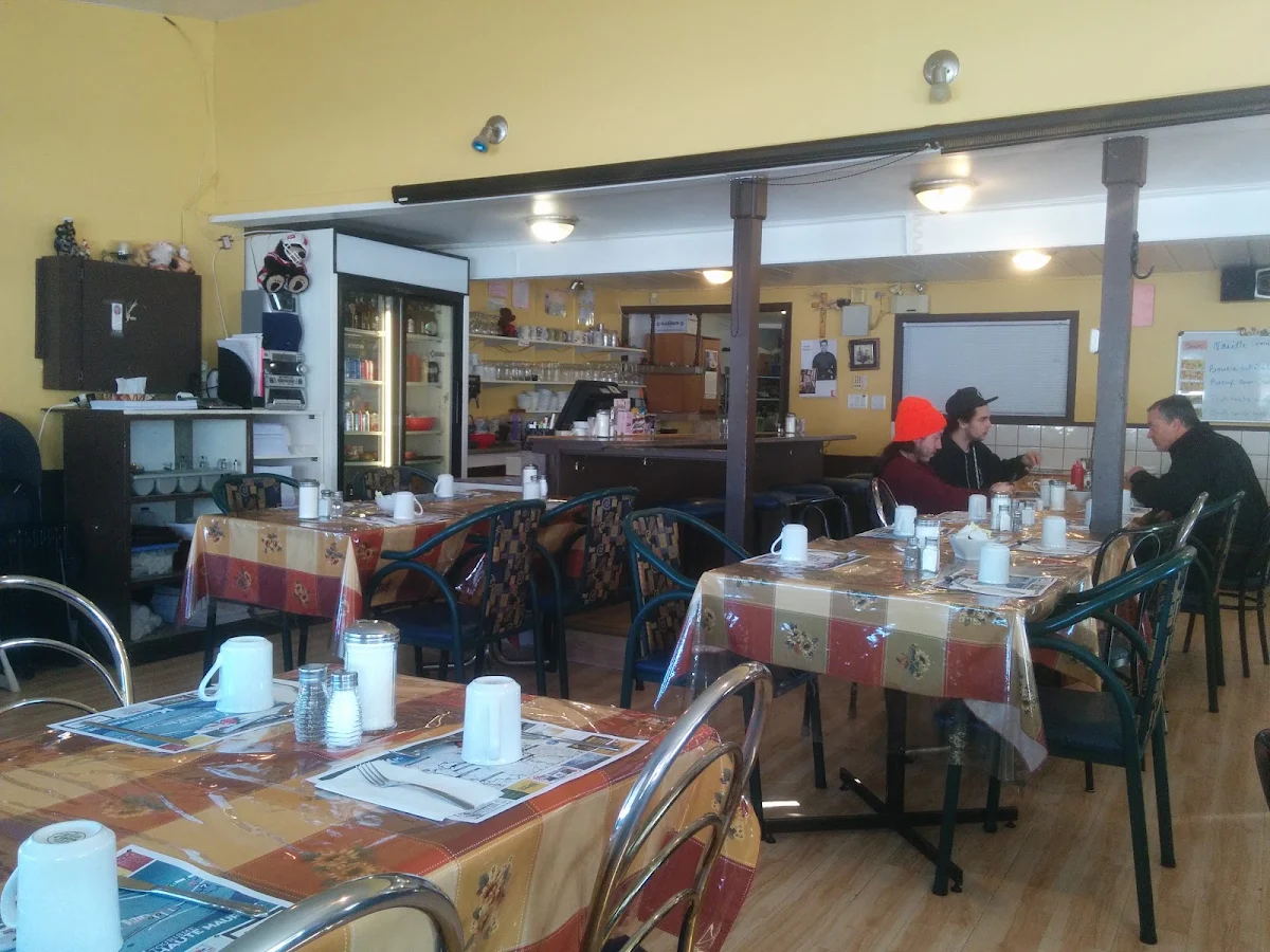 Vibe, Restaurant Chez Ti-N'Ours