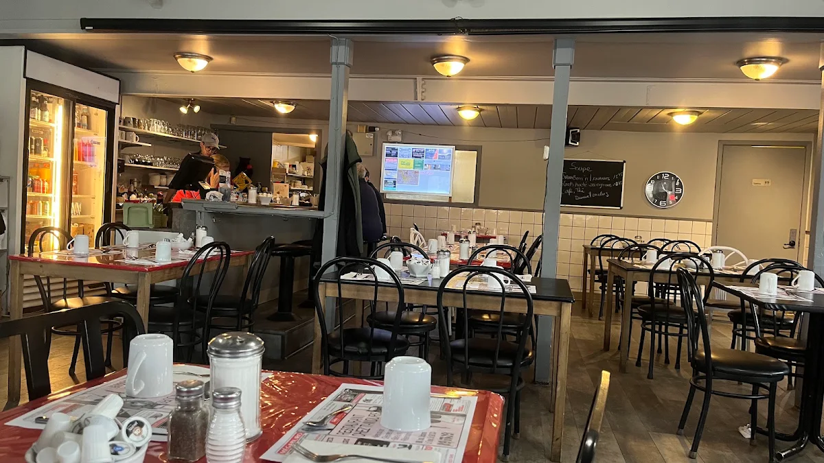 Vibe, Restaurant Chez Ti-N'Ours