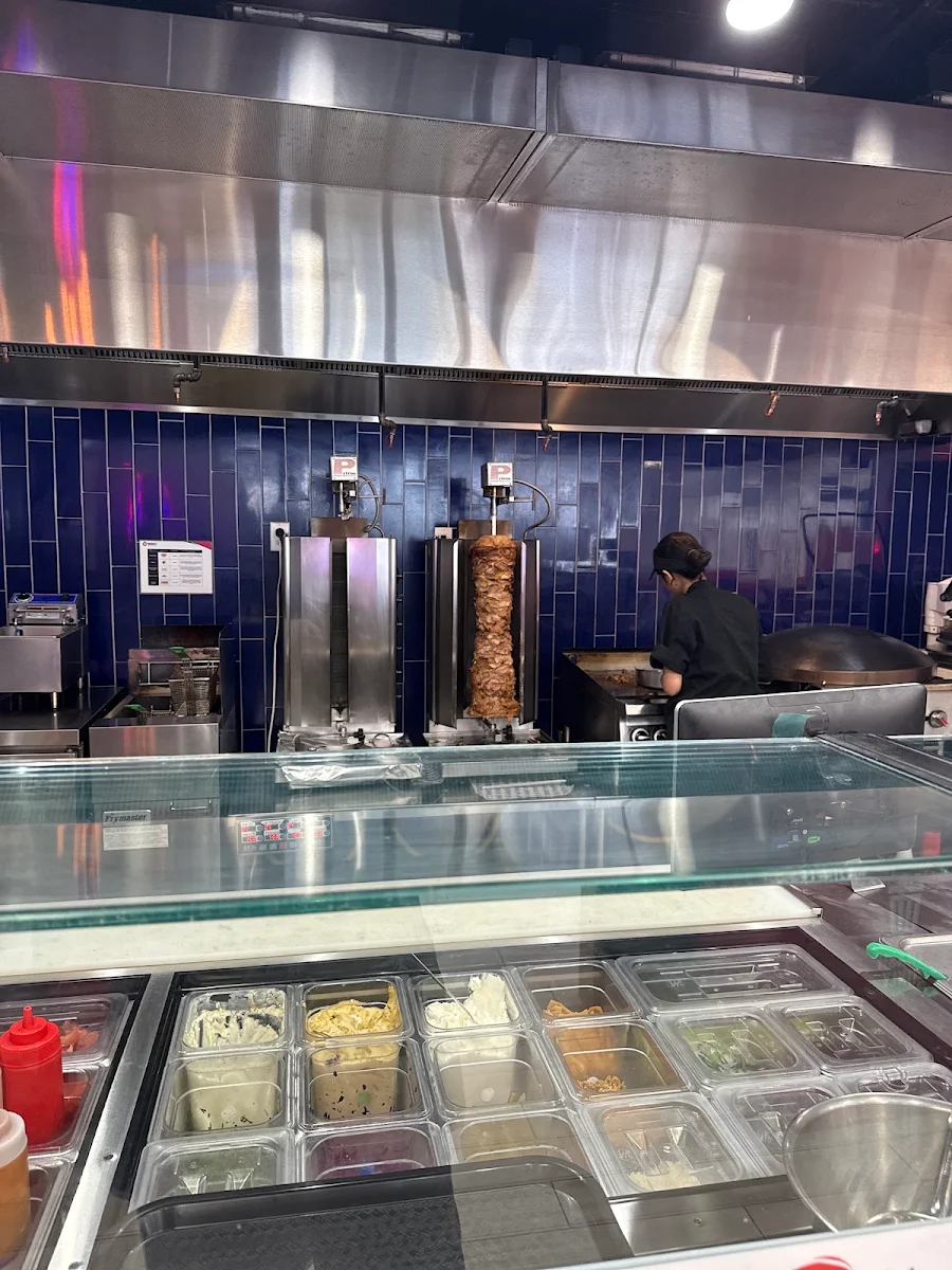 Vibe, Tahini's Shawarma