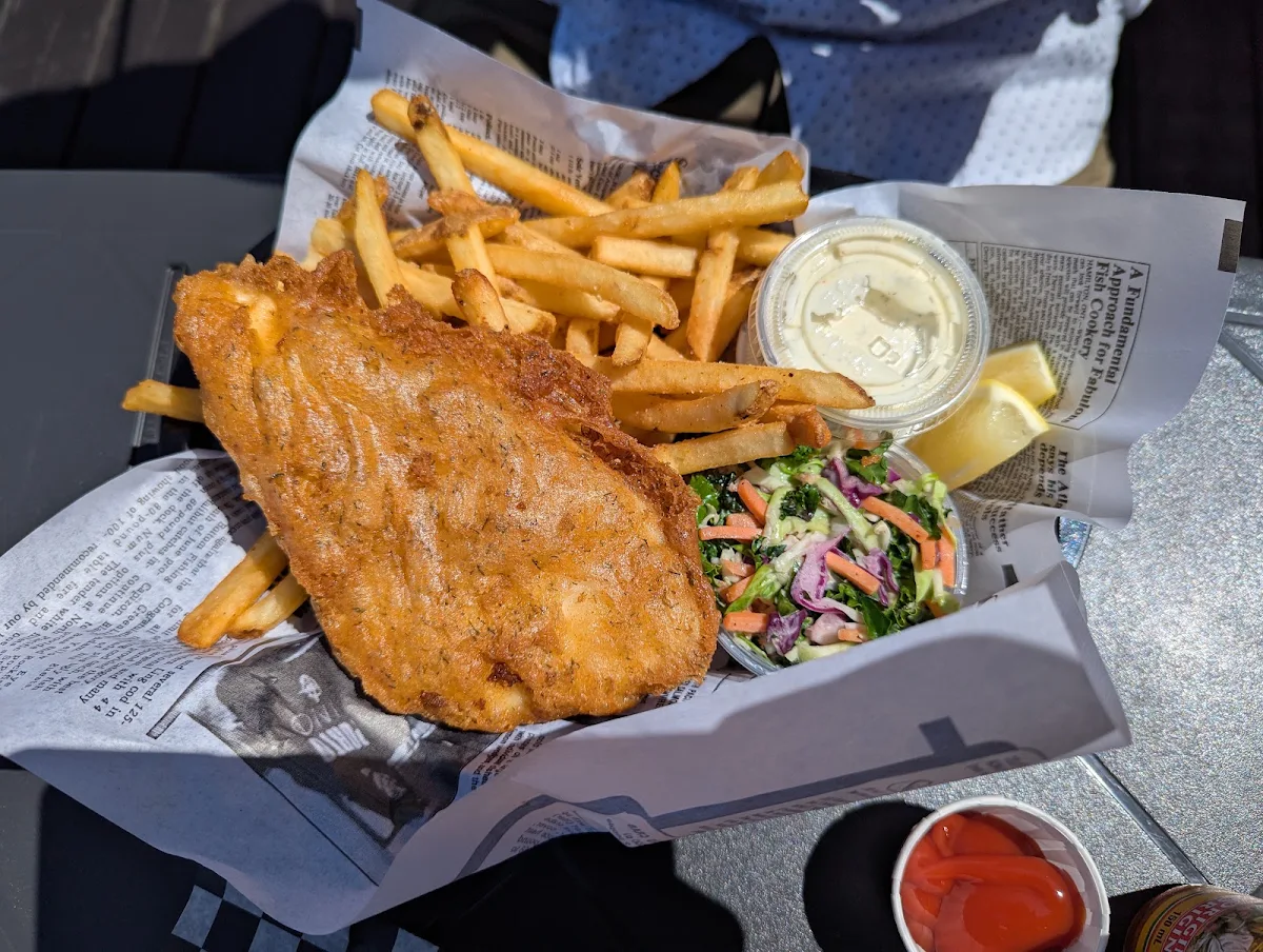 Food & drink, Shore Restaurant