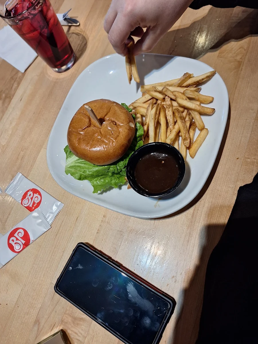Food & drink, Boston Pizza