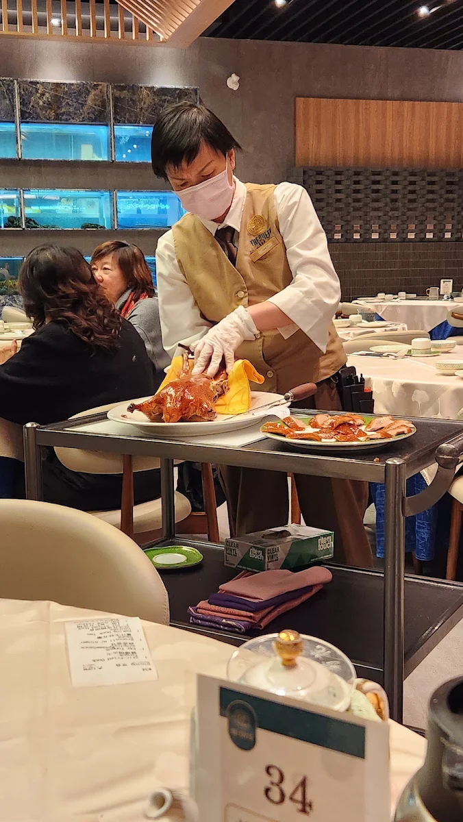 Vibe, The Queen Seafood Cuisine