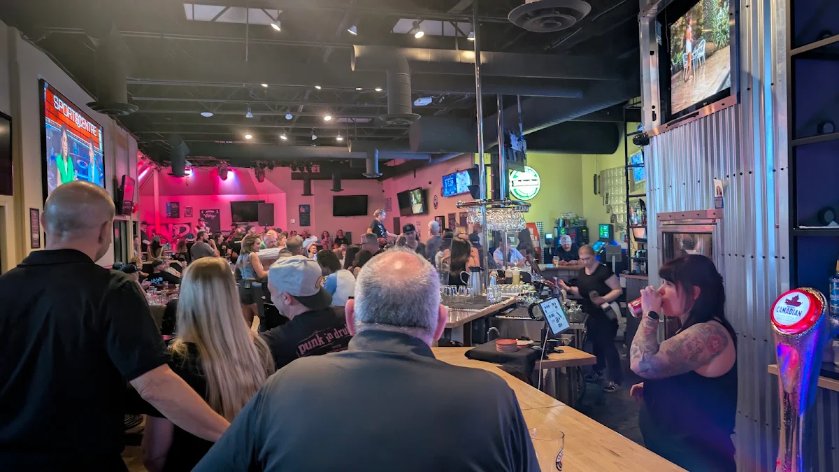 Vibe, 97 Street Pub