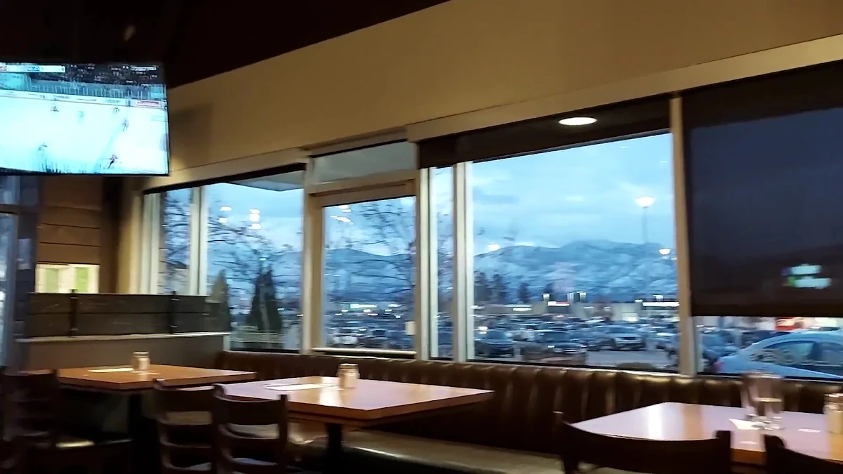 Vibe, Original Joe's