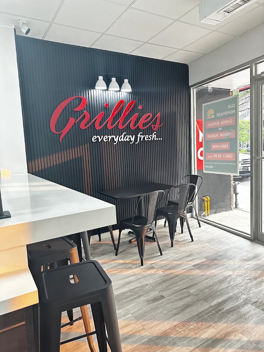 Vibe, Grillies (Yonge & Sheppard)