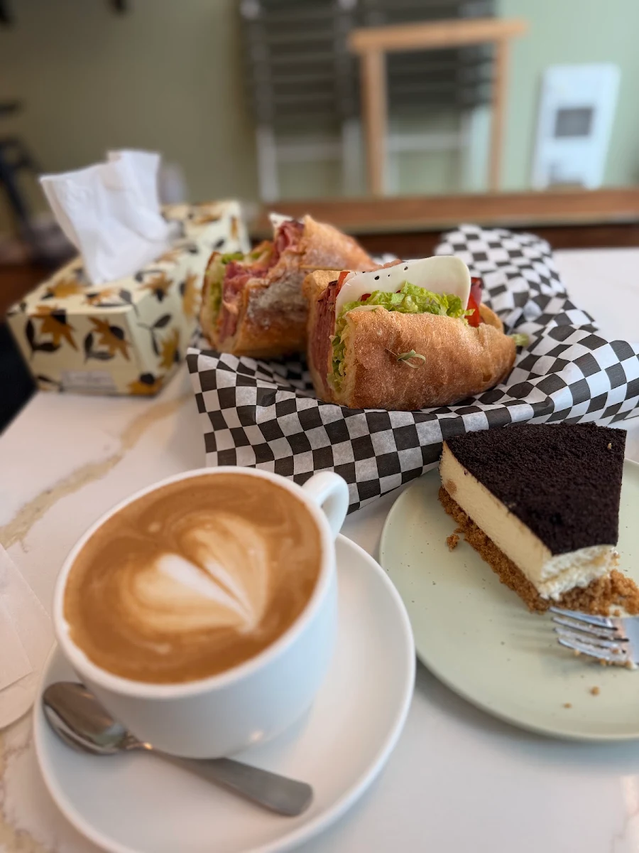 Food & drink, Nid Café