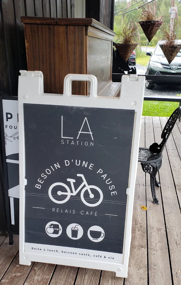 Menu, LA Station Eastman - Café de village