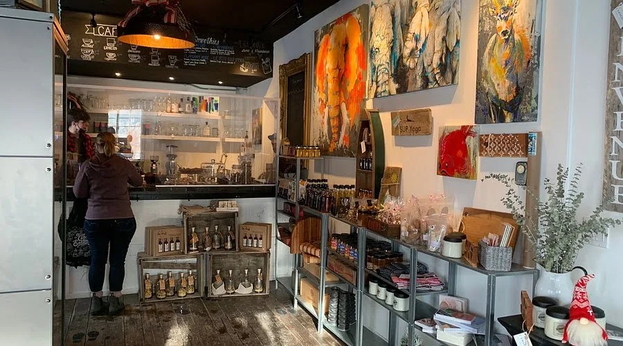 Vibe, LA Station Eastman - Café de village
