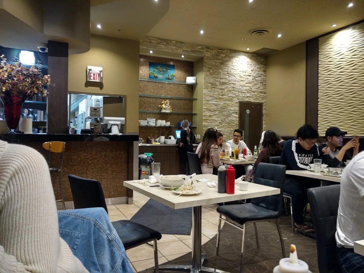 Vibe, Pho Ben Thanh Restaurant